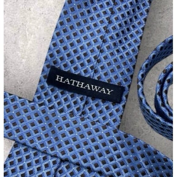 HATHAWAY Silk Tie XL Blue Brown Geometric W:3.6" EUC - Picture 2 of 5